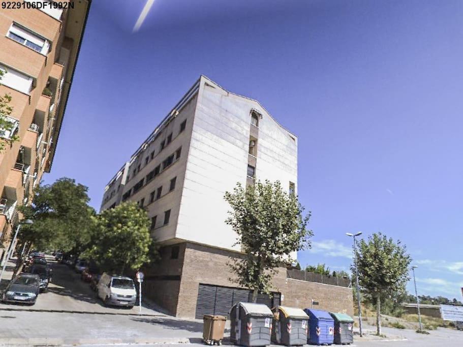 Duplex Con Piscina En Rubiアパートメント エクステリア 写真